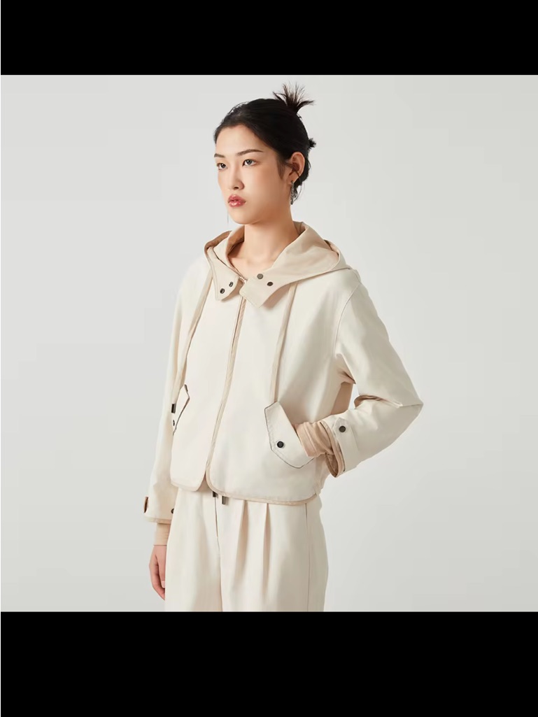 Women's Cream Hooded Button-Front Jacket